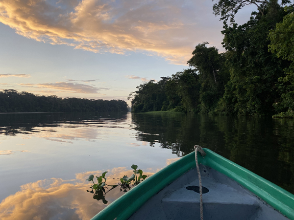 kano in tortuguero np